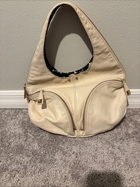 Gianni Bini Handbags - Gianni Bini Cream Leather Shoulder Hobo Bag with Gold Hardware
